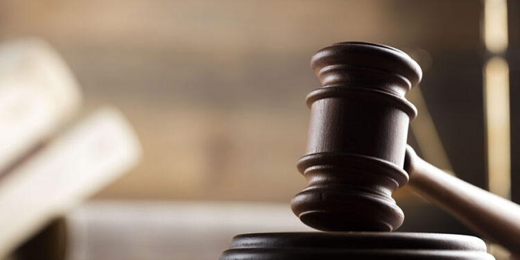 বিচার বিভাগের স্বাধীনতায় হস্তক্ষেপ