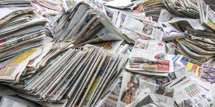 সংবাদপত্র এবং সাংবাদিকের স্বাধীনতা কোথায়?